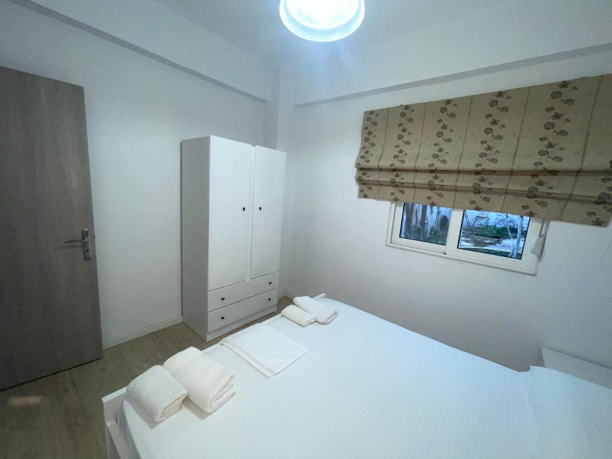 Garden Villa Apartments Sarandë Buitenkant foto