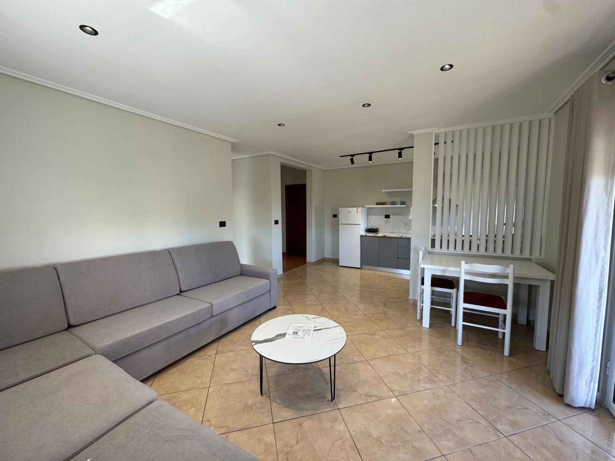 Garden Villa Apartments Sarandë Buitenkant foto