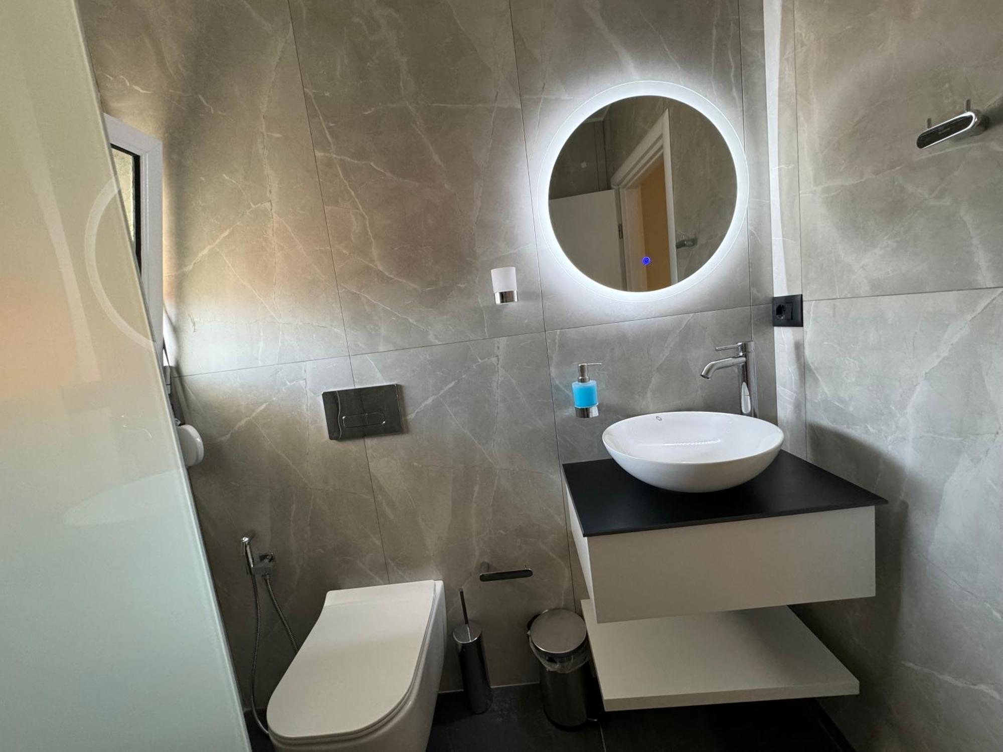 Garden Villa Apartments Sarandë Buitenkant foto
