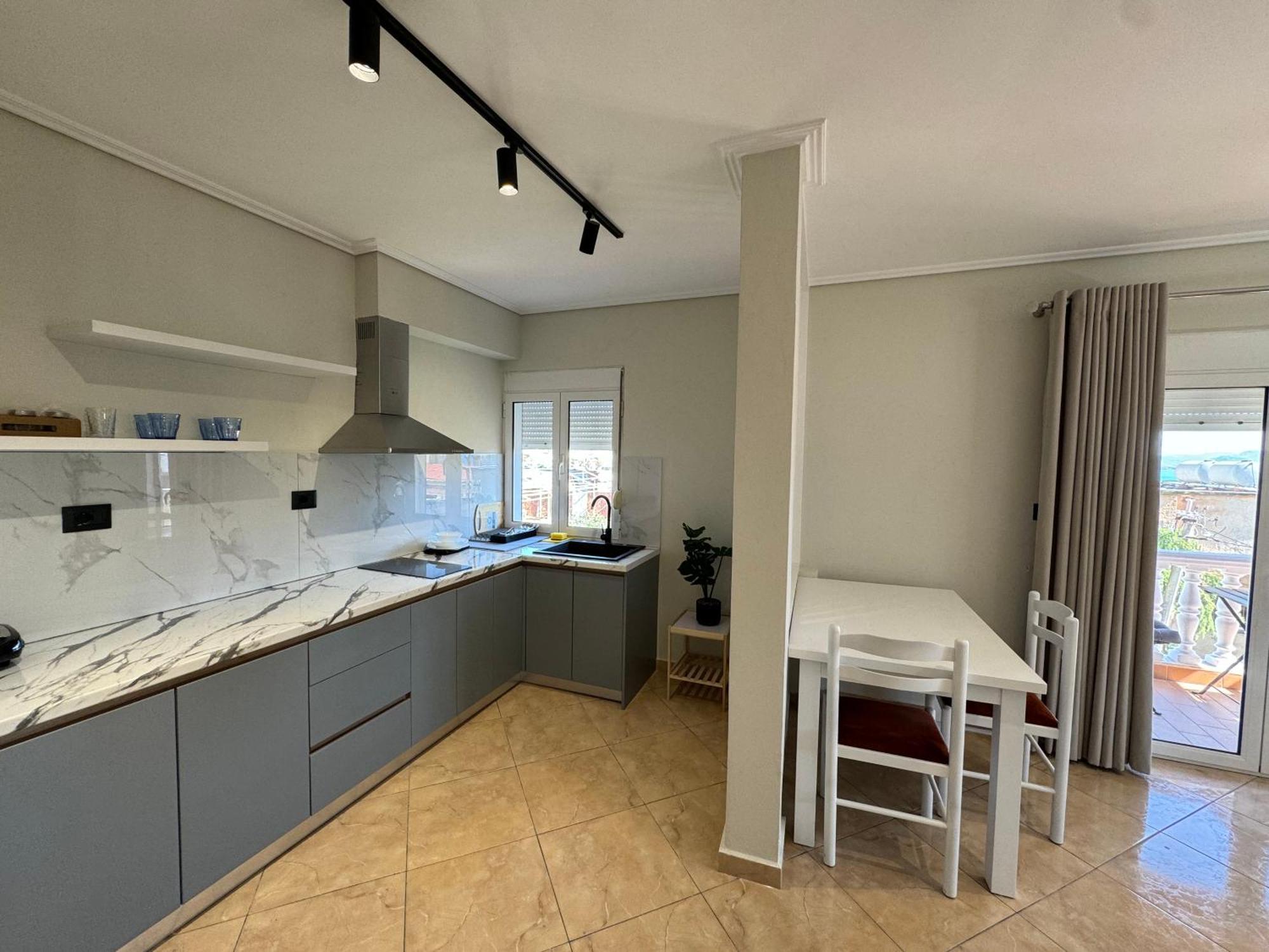 Garden Villa Apartments Sarandë Buitenkant foto
